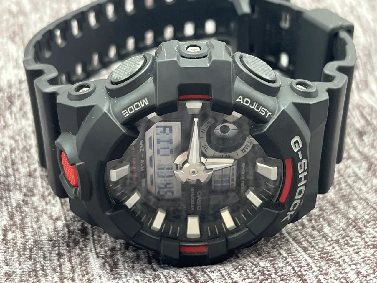 Casio G-shock GA-700 - Foto 2