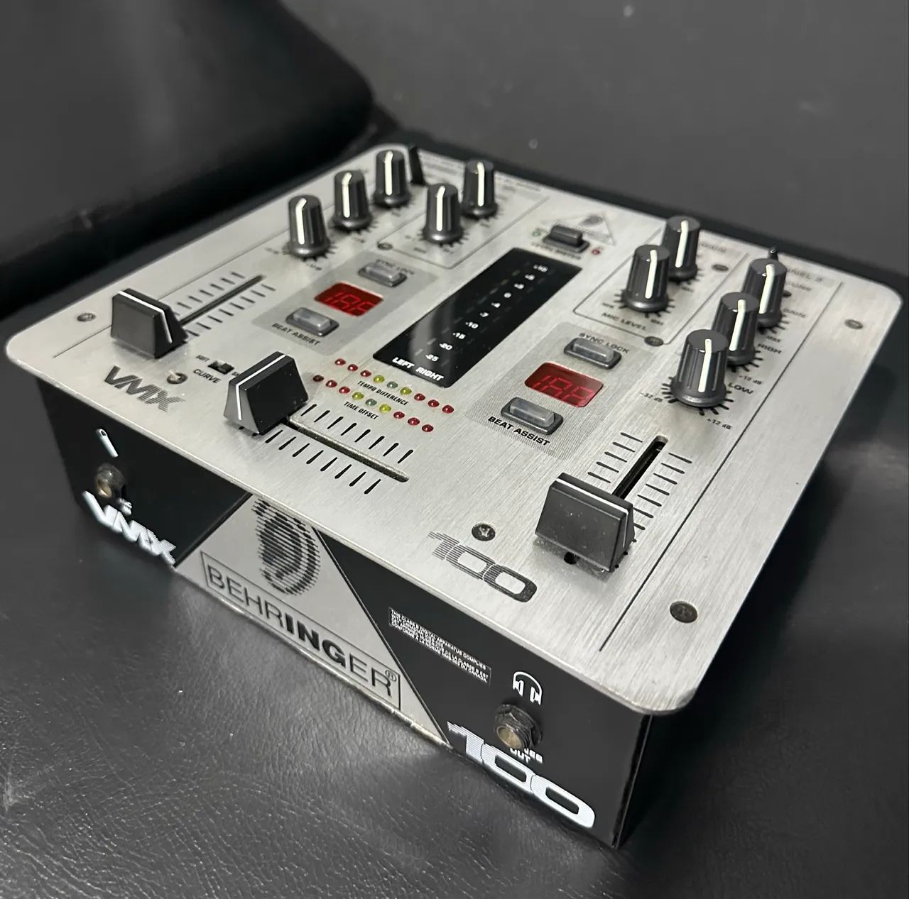 MIXER BEHRINGER VMX 100 - Foto 2