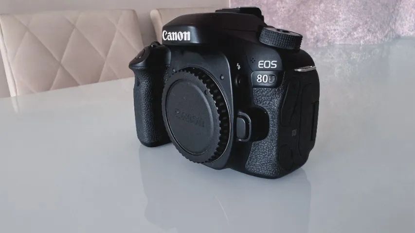 Canon 80D