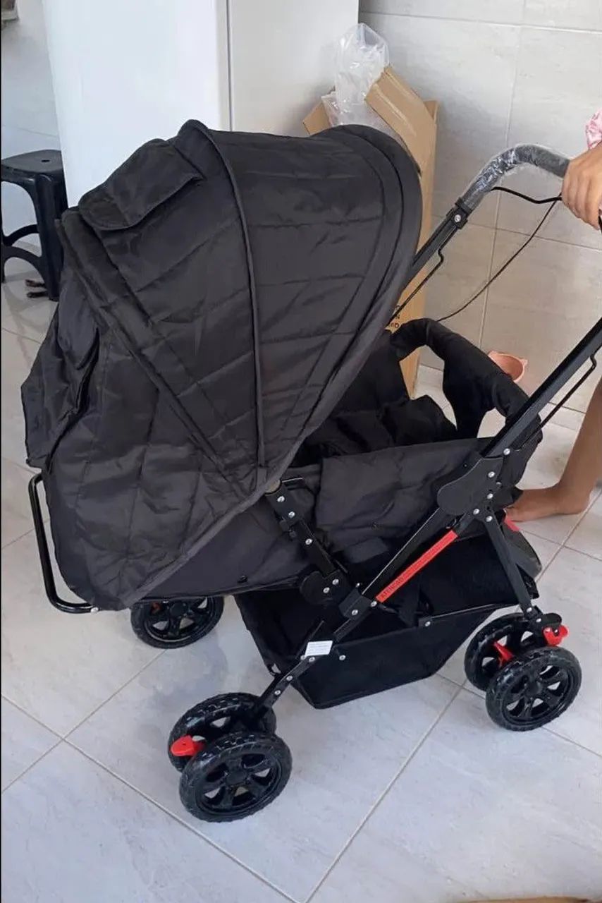 Carrinho e bebê conforto 