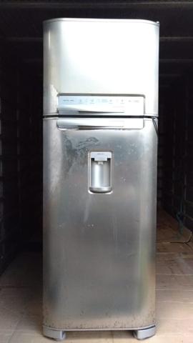 Geladeira Inox Frost free Electrolux