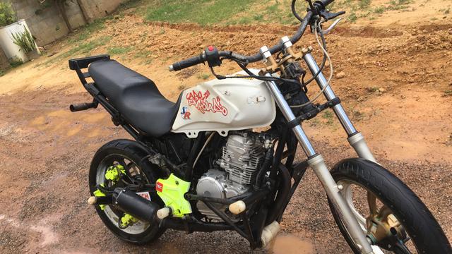 Fazer 250 toda equipada