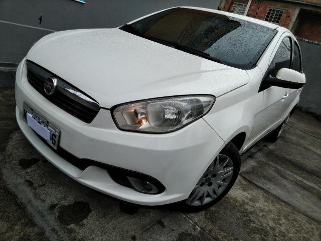 Gran Siena Attractive 1.4 8v 2015 GNV 3ºG 16m³ - Foto 19