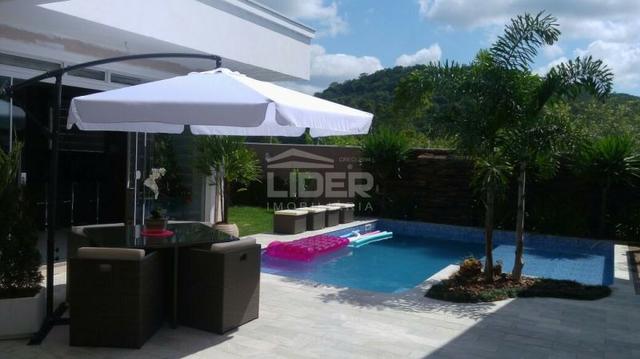 Casa de alto padrão, com área de festas completa, em Indaial - Foto 12
