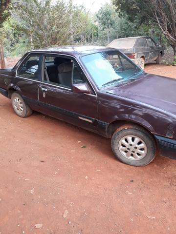 Vendo monza 89 2.0