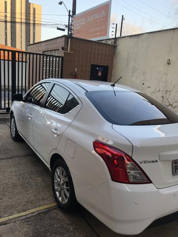 Nissan versa 1.6 SL. 2016 - Foto 3