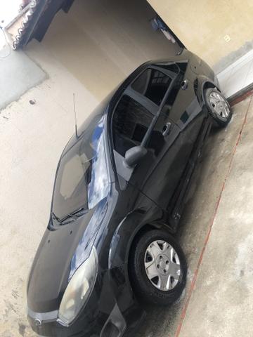 Fiesta Sedan R$18,000 - Foto 2