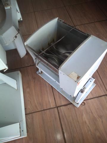 Amassadeira semi rápida 7 kilos - Foto 2
