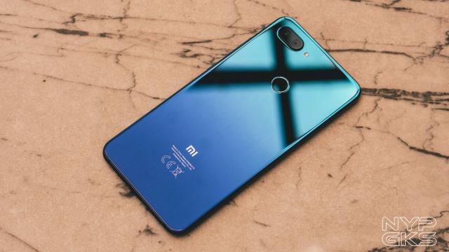Mi 8 lite com 64gb de Memória- Lacrado-(Loja na Cohab) - Foto 2