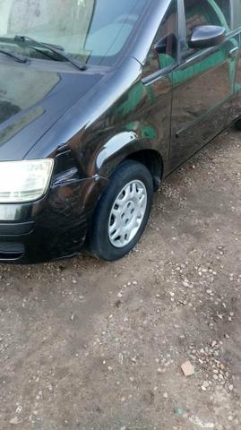 Vendo fiat ideia 1.4 completo ano 2007 - Foto 4
