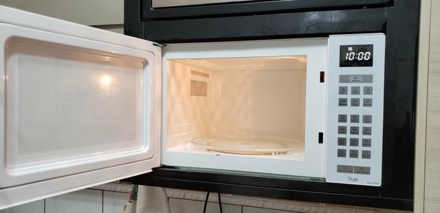 Microondas Panasonic 31 litros. Tamanho familia - Foto 2