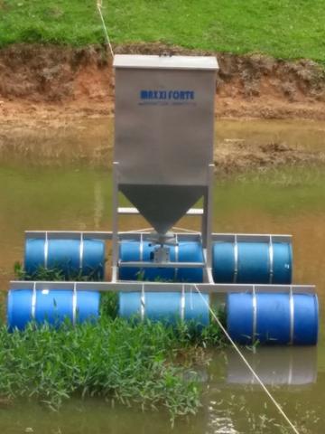 Tratador Alimentador para peixes automático - Foto 2