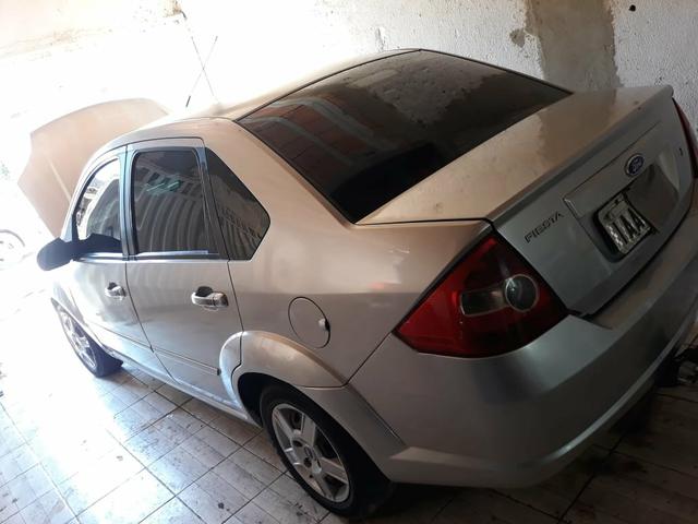 Vendo Ford Fiesta 1.6 GNV 2006 Zap *