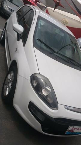 Punto Attractive Italia Completo 1.4 Flex 4 Portas Branco - Foto 11