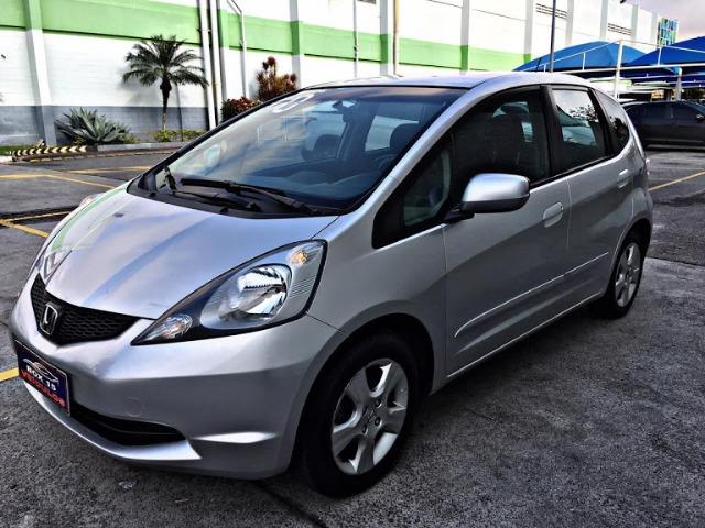 Honda fit LX 1.4 completo/ único dono!!!