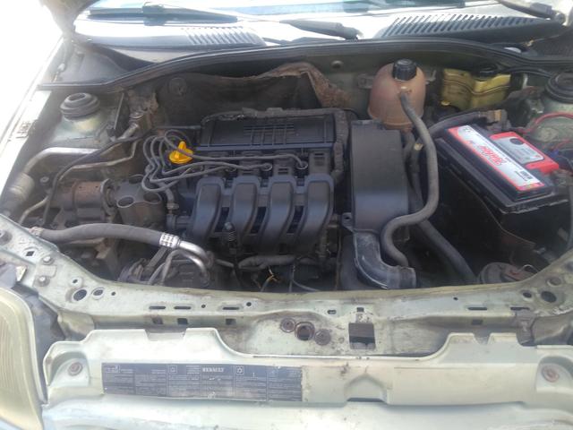 Renault Clio 2002 - Foto 8