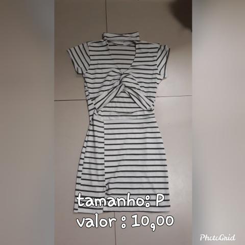 Roupas novas e usadas