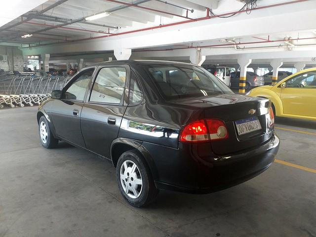 Chevrolet classic - Foto 5