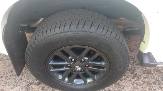 Toyota Hilux SRV D4D Limited 3.0 Branco - Foto 14