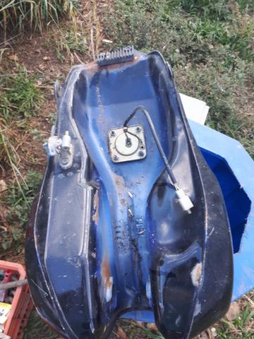 Tanque Suzuki EN 125 yes - Foto 4