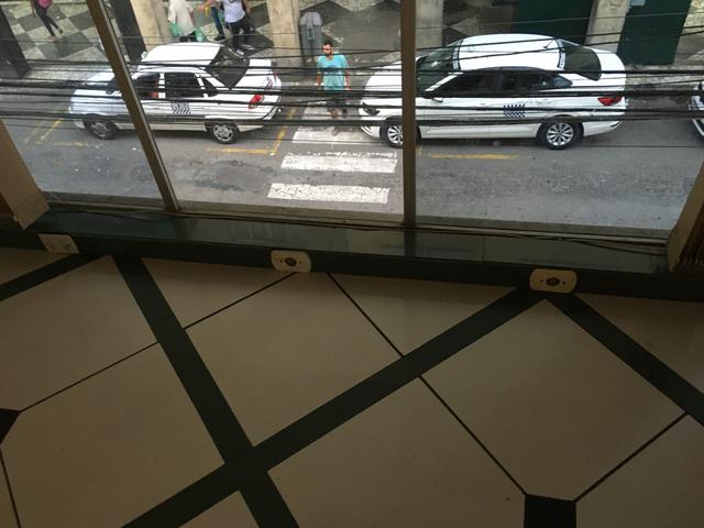 Alugo loja no Ed. Vitrine - Foto 9