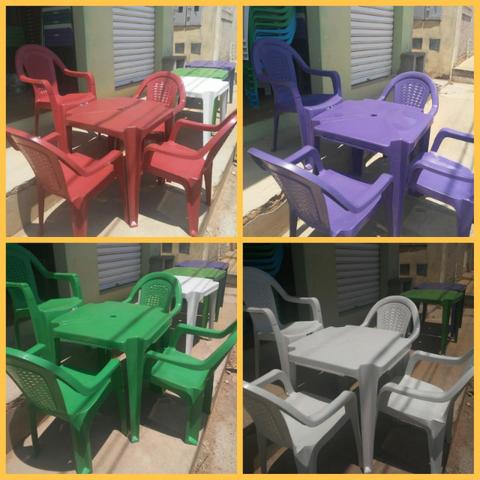 Imperdível- Conjunto de mesa c 4 cadeiras resistente - Foto 6