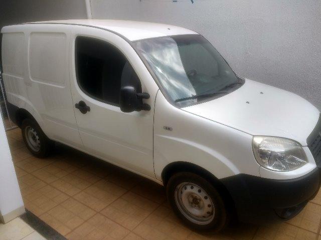 Doblo Cargo 1.8 16v (Flex) 2014/2014 - Foto 2
