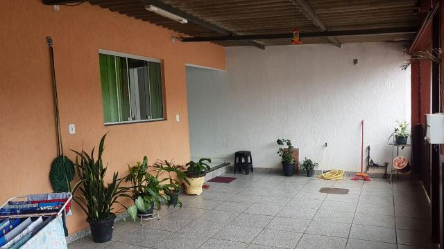 Vendo uma casa na Sanbambaia na quadra 221