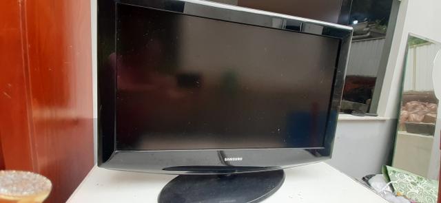 Vendo 2 TVs para tirar peças - Foto 5
