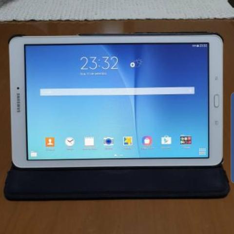 Tablet Samsung Galaxy Tab E 9.6"