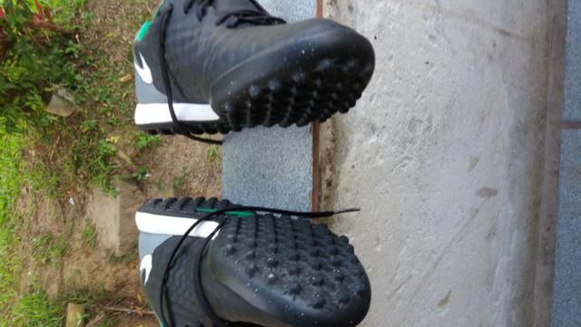 Vendo chuteira nike - Foto 2