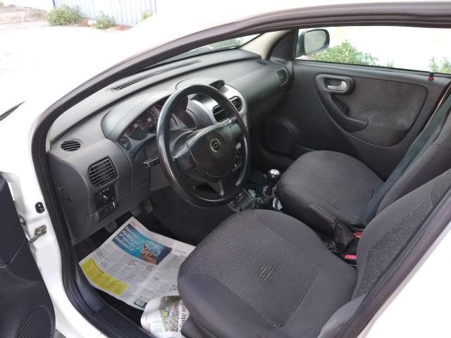 Corsa Sedan Premium 1.4 Completo - Foto 8