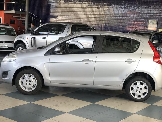 Palio 1.0 Attractive - Bem Conservado!