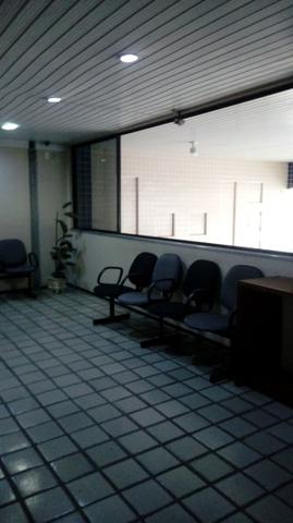 Sala próximo da CERT com 30 m2 02 divisórias 8º andar - Foto 5