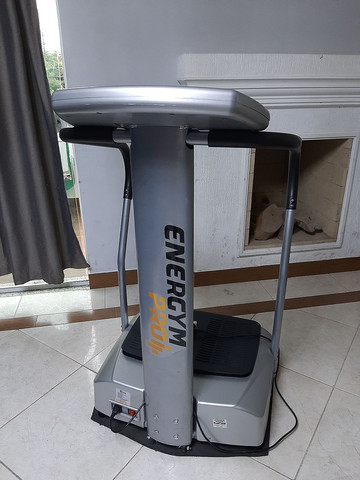 Plataforma Vibratória Up Fitness seminova
