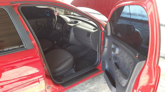 Corsa 1.4 Completo - Foto 9