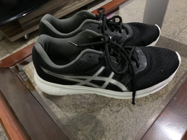 Tênis Asics