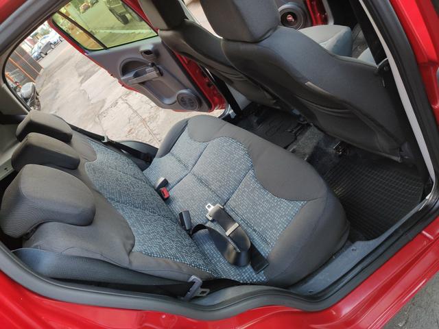 Fiat uno vivace 1.4 completo 2011 impecável - Foto 13