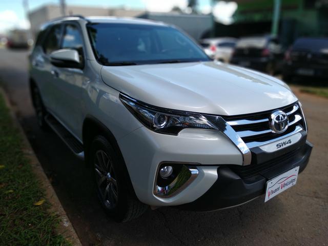 Hilux SW4 SRX 4x4 Diesel Aut - Foto 2