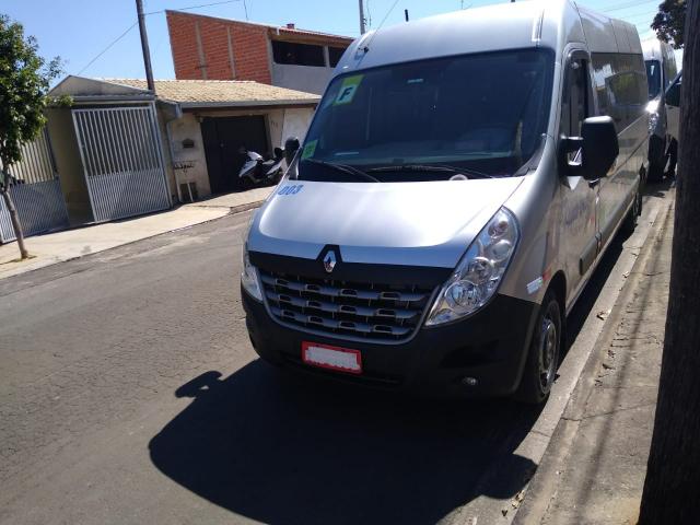 Renault master