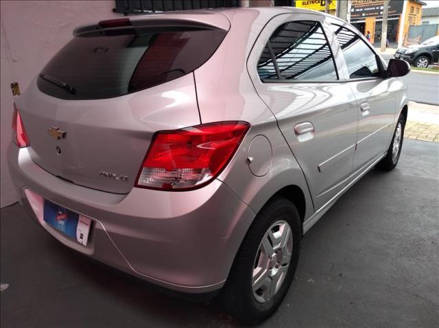 Chevrolet Onix 1.0 Mpfi lt 8v - Foto 3