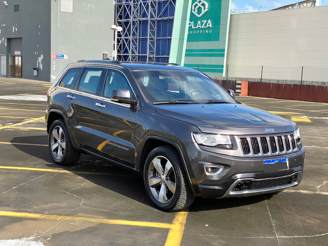 Vendo jeep grand cherokee BLINDADA 2015 diesel
