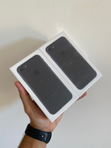 IPhone 7 32GB 12 meses de Garantia Apple