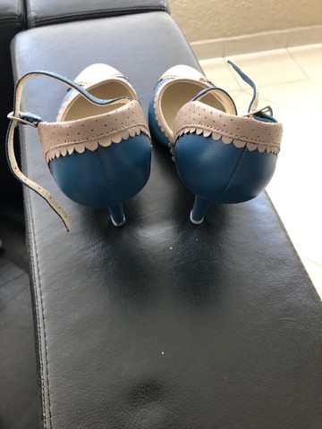 Sapato Colcci estilo boneca - tamanho 36  - Foto 4