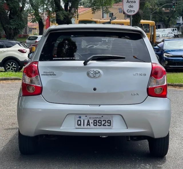 Etios Hb 1,3 Automatico - Mais baixo Km do BR - Revisado com Garantia - Foto 5
