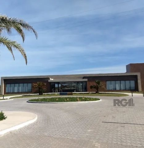 Terreno no Cond. Arenas Currumim com 306m