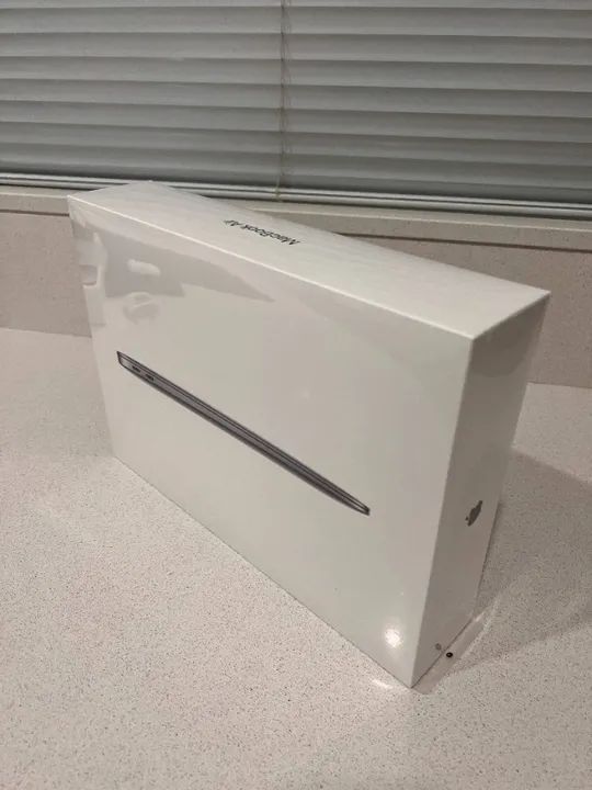MacBook Air M1 8GB 256GB 13.3 polegadas (novo, lacrado) Space Gray