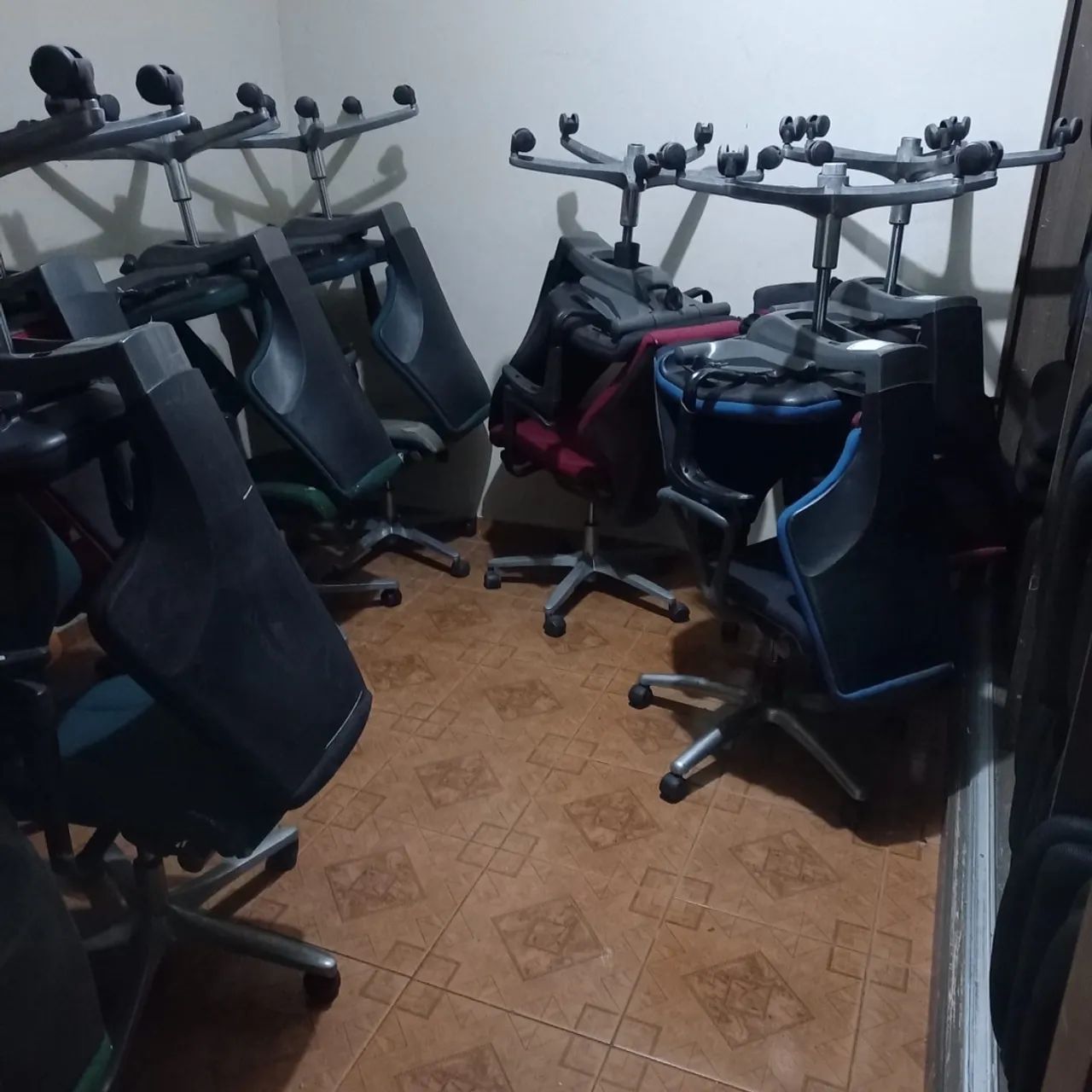Cadeira Candal 64 F8 Giroflex  - Foto 3