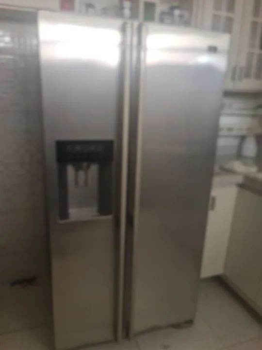Geladeira Duplex em bom estado