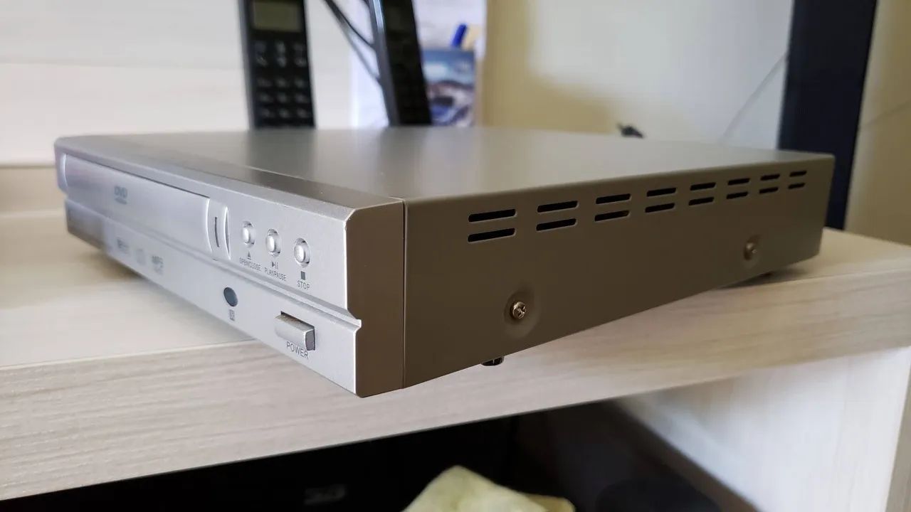 DVD / R$ 155,00 REAIS / BOM, BONITO E BARATO. LIVRE PRA VENDA!!!!!/ ESTADO 0KM/NOTA VENDA. - Foto 3